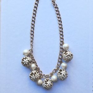 Kate Spade Daisy Floral Statement Necklace